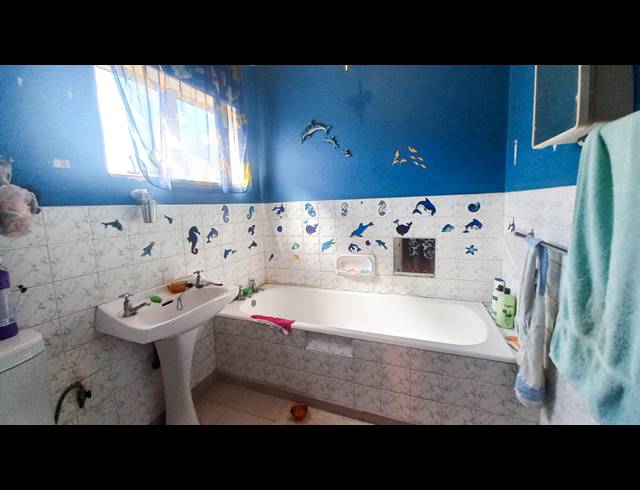 3 BEDROOM DUPLEX FOR SALE IN BLUFF
